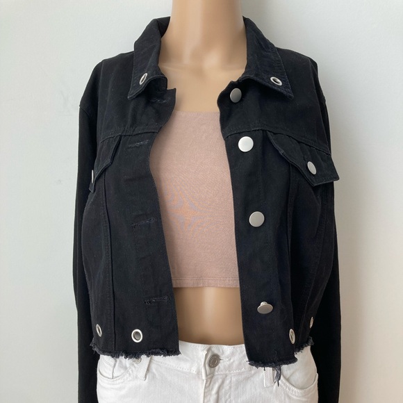 SHEIN black jean jacket - Picture 2 of 5